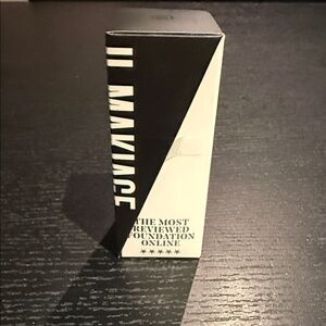 Il Makiage Woke Up Like This #60 Flawless Base Foundation NIB